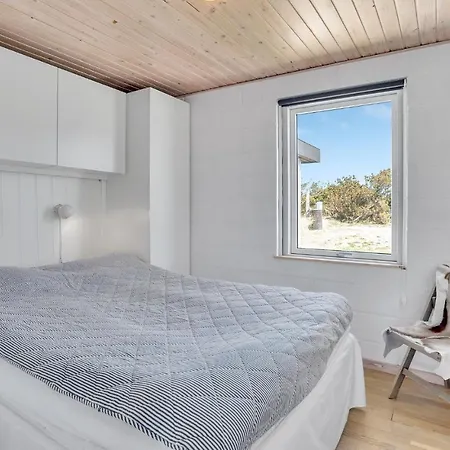 Awesome In With House A Panoramic View *